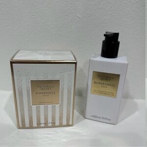 Victoria’s Secret bombshell gold parfum and lotion